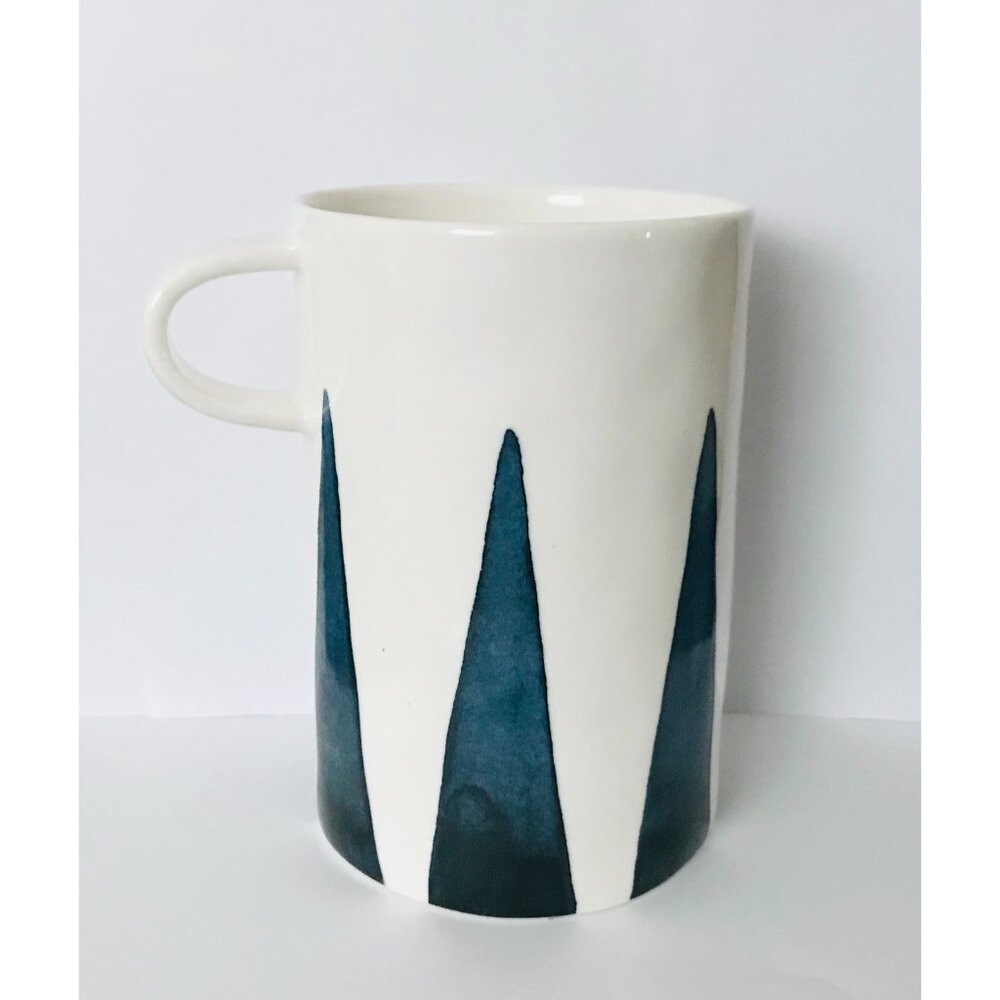 Rae Dunn Indigo Dreams Be Strong Mug Tall Blue Triangle Diamond Pattern Ceramic